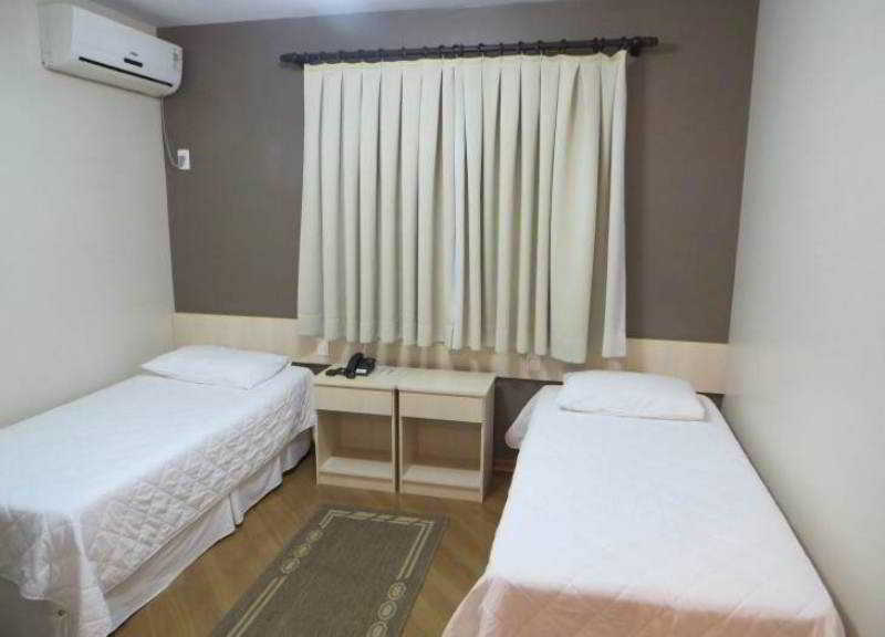 Hotel Abib 伊拉蒂 外观 照片