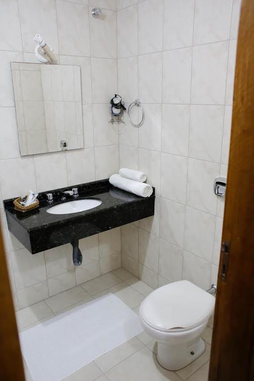 Hotel Abib 伊拉蒂 外观 照片